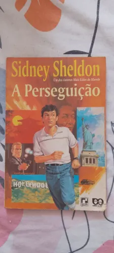 Livro Sidney Sheldon A Perseguição