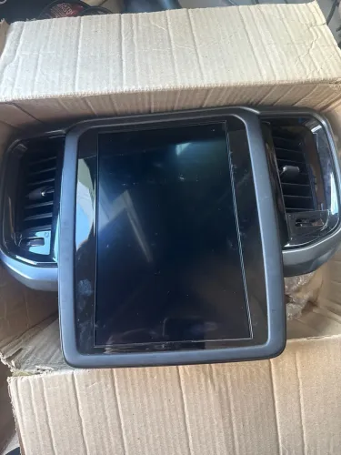 Tela multimídia Fiat toro ultra 