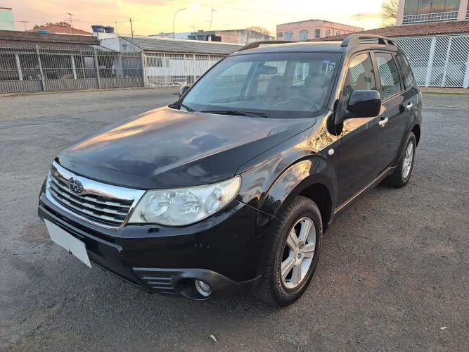 Subaru Forester 2.0/2.0 S 4X4 Aut. 2010