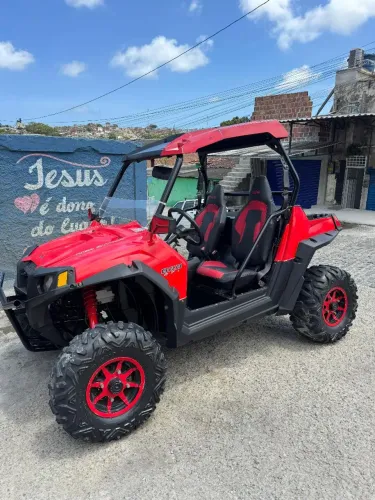 Utv polares 800