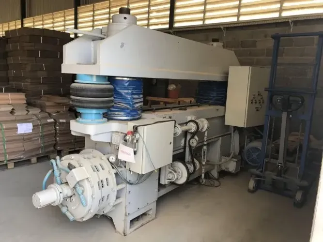 Vendo ou troco Prensa Hidráulica Multi-max 100 TON MM-Equipamento Industrial 100 Toneladas
