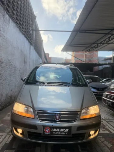 Fiat Idea ELX 1.4 MPI Fire Flex 8V 5P 2010