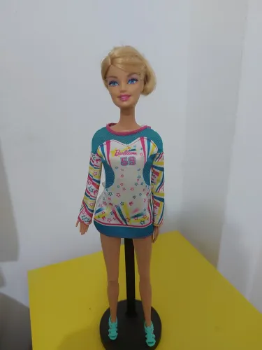 Barbie Ginasta "I Can Be Fantastic Gymnast" de 2012.