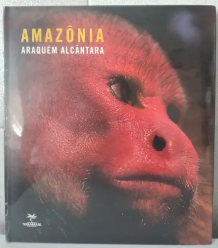 Livro Amazônia de Araquém Alcântara . Novo , capa dura com sobre capa e edição bilíngue