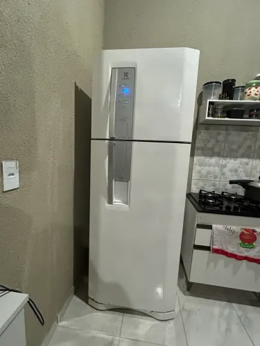 Geladeira Electrolux frost free duplex 382 litros 