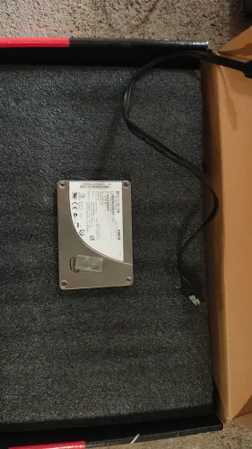 SSD SATA Intel 300Gb