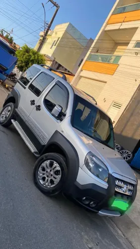 Fiat Doblo Adv/adv Tryon/locker 1.8 Flex 2013