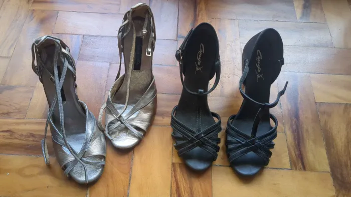 Sapatos de dança de salão 