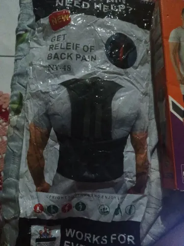 Joelheira e postura erta e aproveitar a vida