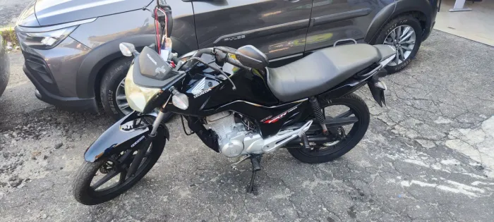 HONDA CG FAN 150 PRETA 2014 Shalon veículos Cariacica