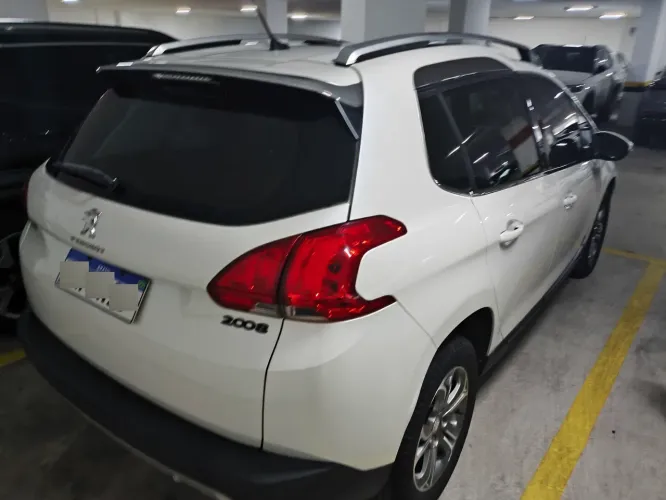 Peugeot 2008 Griffe 1.6 Flex 16V 5P Aut. 2017