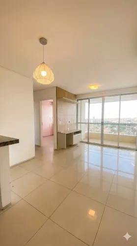 Apartamento Semi-mobiliado à Venda no Cristo Rei - Imóvel com 03 Quartos e em Andar Alto