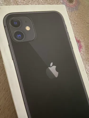 iPhone 11