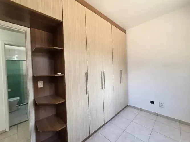 Apartamento no Residencial Eliza Miranda