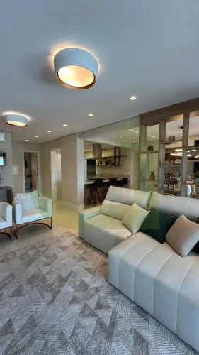 Apartamento mobiliado disponível para venda no Centro de São Leopoldo