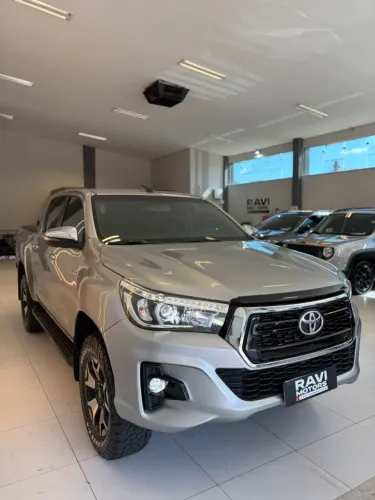 Toyota Hilux CD SRX 4X4 2.8 TDI 16V Diesel Aut. 2020