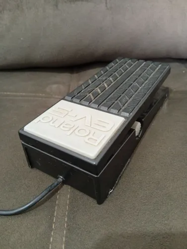 Pedal expressão volume Roland EV-5