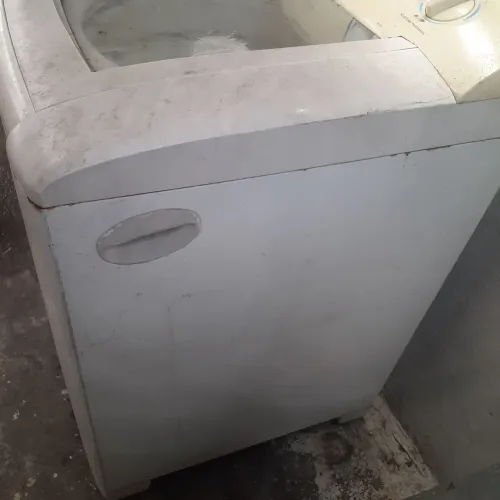 Maquina de lavar roupa