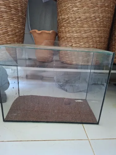Aquario 27l com substrato
