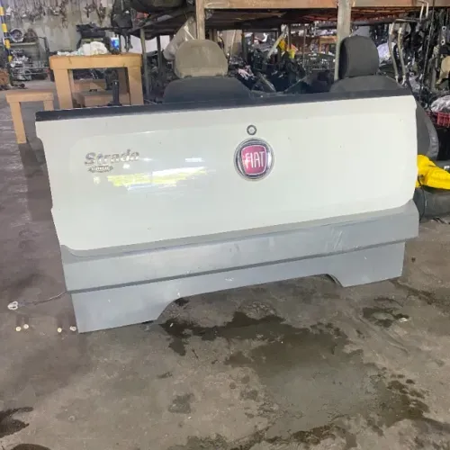 Tampa de Mala Completa Fiat Strada 2016