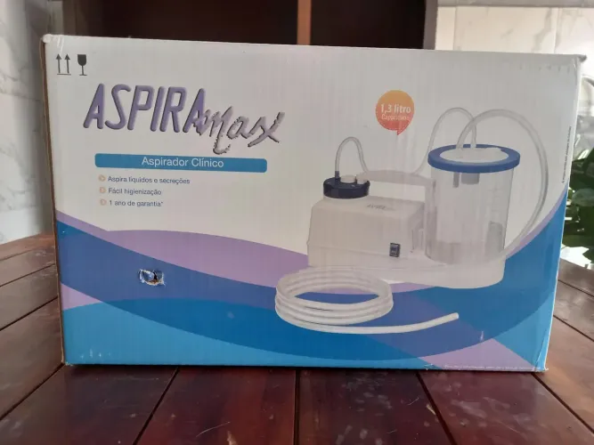 Aspirador clínico