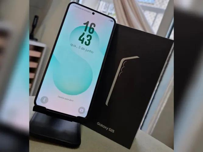Samsung Galaxy s25 (256GB) - Ótimo estado (único dono)