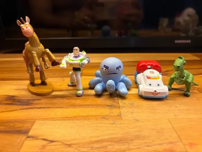 Toy Story brinquedos colecionáveis 3