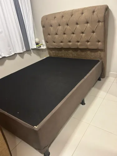 Vendo Box Cama Casal padrão + Cabeceira
