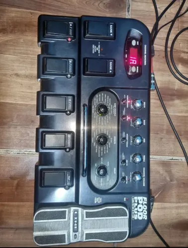 Pedaleira Line 6 FLOOR POD PLUS