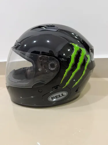 Capacete Bell
