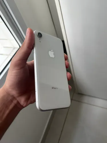 iphone XR 64gb