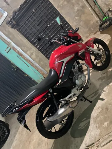 Troco titan 160 por biz 