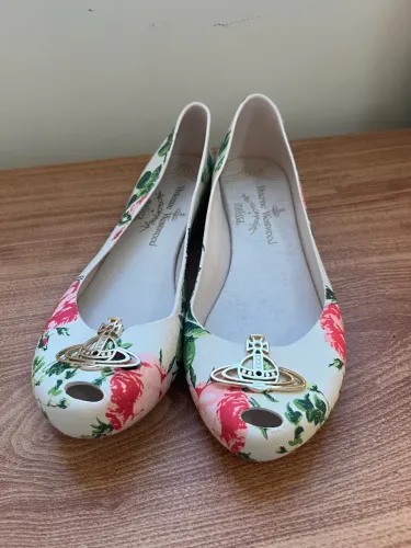 Melissa Vivienne Westwood Floral Original Tam. 38