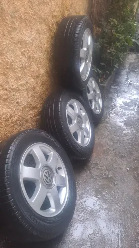 4 - Rodas de Golf alemão 5x100.   1.600 