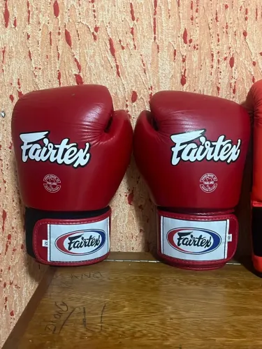 Luvas de Boxe/Muay Thai Fairtex 12oz ? Excelente Estado