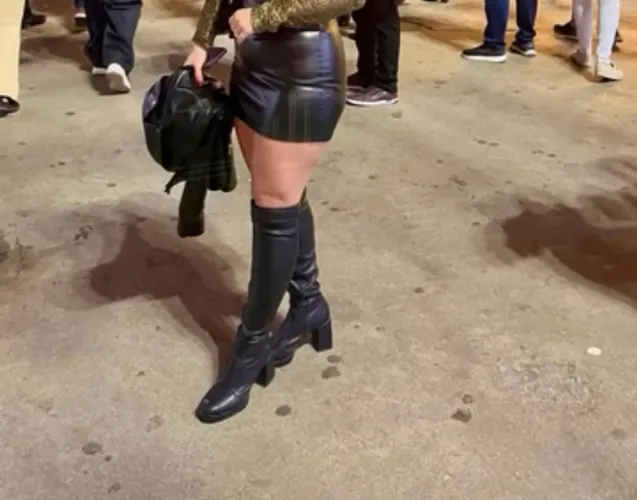 Bota cano alto número 37 marca Mississipi