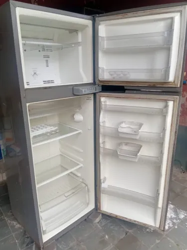 Vendo Geladeira Duas Portas Brastemp Frost Free