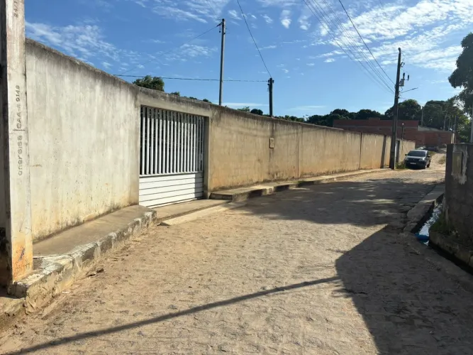 Vende-se chácara na Taiçoca de Dentro 