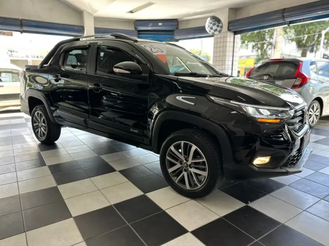 Fiat Strada Volcano 1.3 Flex 8V CD 2025