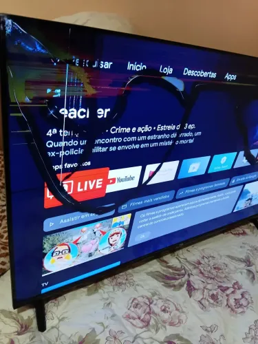 Vendo TV Smart 40 polegadas com defeito 