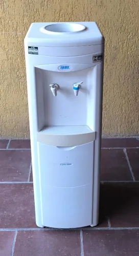 Bebedouro de Coluna IBBL GFN 2000 - Água Gelada e Natural