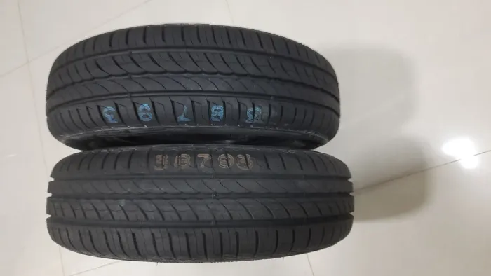 Pneu aro 14 Pirelli Cinturado P1 Medida 165 / 70 R14 - Novos