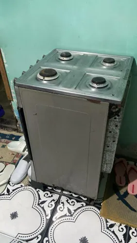 Vendo fogão 4 boca funcionando tudo 