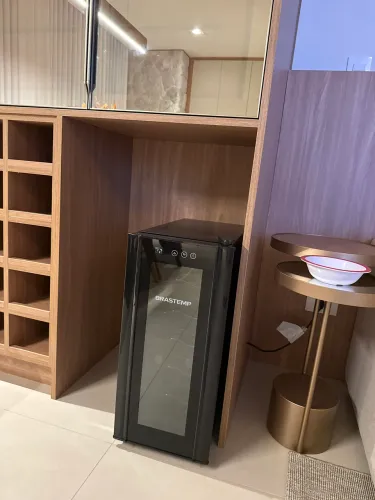 Adega 12 garrafas Brastemp