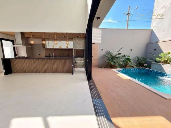 Quinta do Lago 3 Dormitórios Casa Moderna , Piscina e Hidromassagem