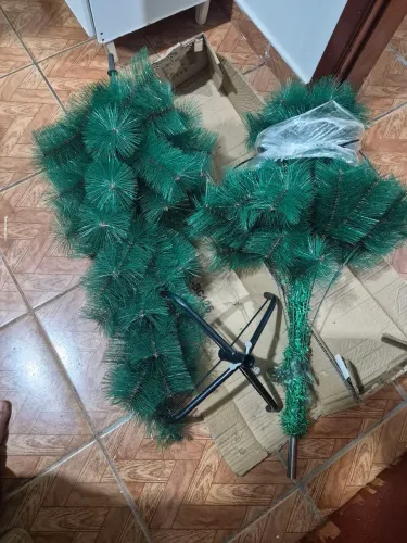 Vendo arvore de natal