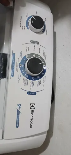 Máquina de lavar Eletrolux 9 kilos