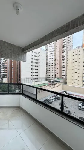 Apartamento de 2 quartos na rua São Paulo, a poucos passos do mar