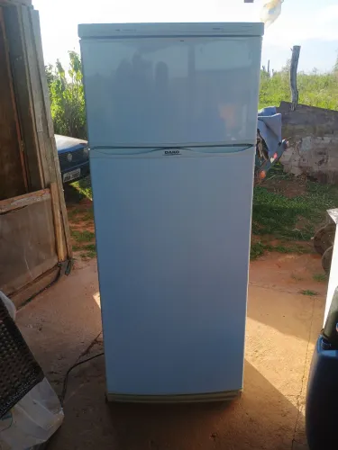 GELADEIRA DAKO 417 LITROS