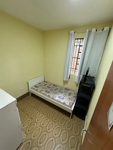 Apenas moças - Quarto Mobiliado Individual em República